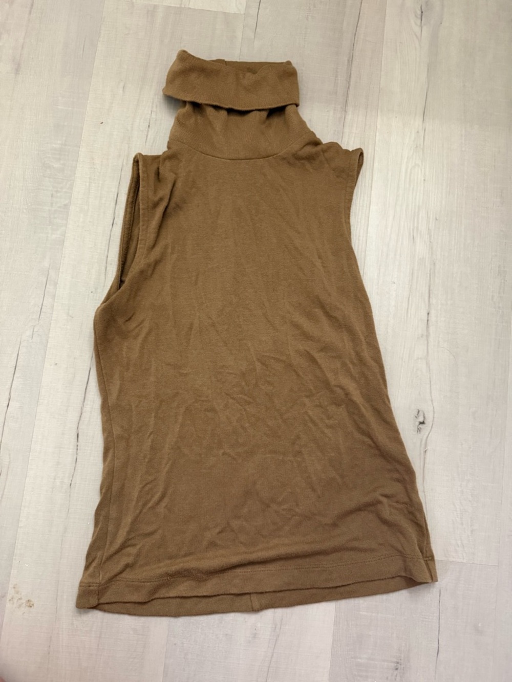 Banana Republic Cognac Sleeveless Turtleneck Camisole